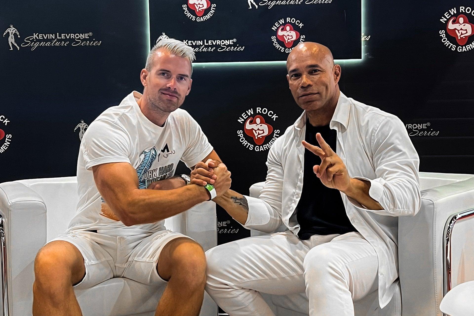 Marco Perner mit Bodybuilding-Legende Kevin Levrone in Dubai.